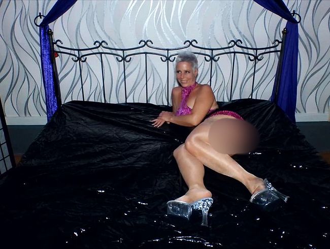 MelissaDeluxe Porno Video: Das sper*a einfach weg gepi**t!